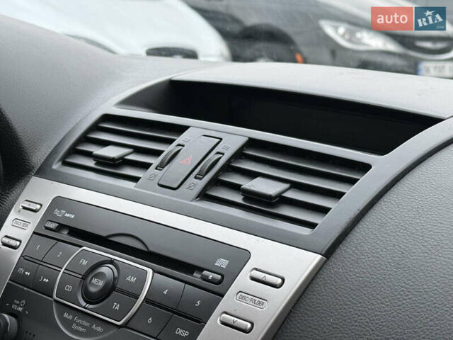 Сірий Мазда 6, об'ємом двигуна 2 л та пробігом 186 тис. км за 5999 $, фото 35 на Automoto.ua