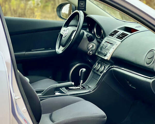 Сірий Мазда 6, об'ємом двигуна 2 л та пробігом 179 тис. км за 7750 $, фото 15 на Automoto.ua