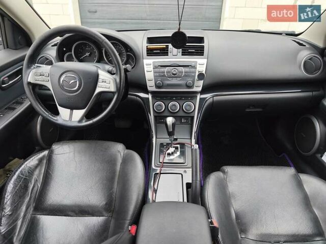 Сірий Мазда 6, об'ємом двигуна 2 л та пробігом 335 тис. км за 7000 $, фото 10 на Automoto.ua