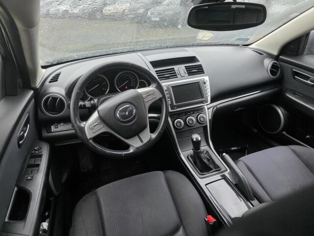Серый Мазда 6, объемом двигателя 2 л и пробегом 264 тыс. км за 2869 $, фото 4 на Automoto.ua