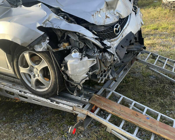 Сірий Мазда 6, об'ємом двигуна 2 л та пробігом 298 тис. км за 3000 $, фото 9 на Automoto.ua