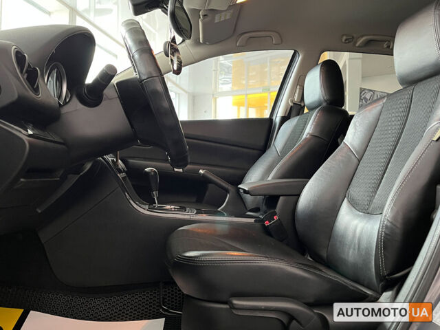 Серый Мазда 6, объемом двигателя 2 л и пробегом 211 тыс. км за 9000 $, фото 10 на Automoto.ua