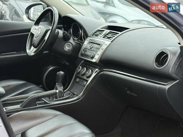 Серый Мазда 6, объемом двигателя 2 л и пробегом 186 тыс. км за 6750 $, фото 32 на Automoto.ua