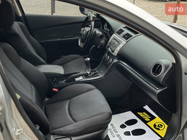 Серый Мазда 6, объемом двигателя 2 л и пробегом 275 тыс. км за 6600 $, фото 18 на Automoto.ua