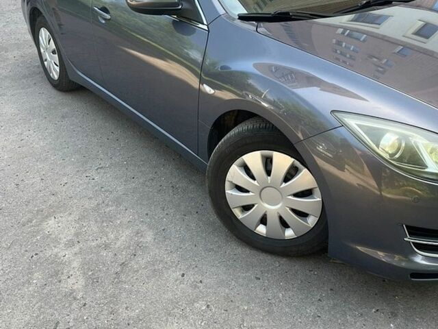 Сірий Мазда 6, об'ємом двигуна 2.18 л та пробігом 186 тис. км за 7000 $, фото 13 на Automoto.ua
