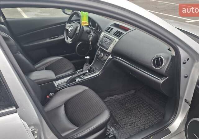 Серый Мазда 6, объемом двигателя 2 л и пробегом 360 тыс. км за 5450 $, фото 9 на Automoto.ua