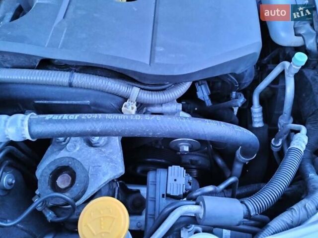 Серый Мазда 6, объемом двигателя 2 л и пробегом 255 тыс. км за 8000 $, фото 12 на Automoto.ua