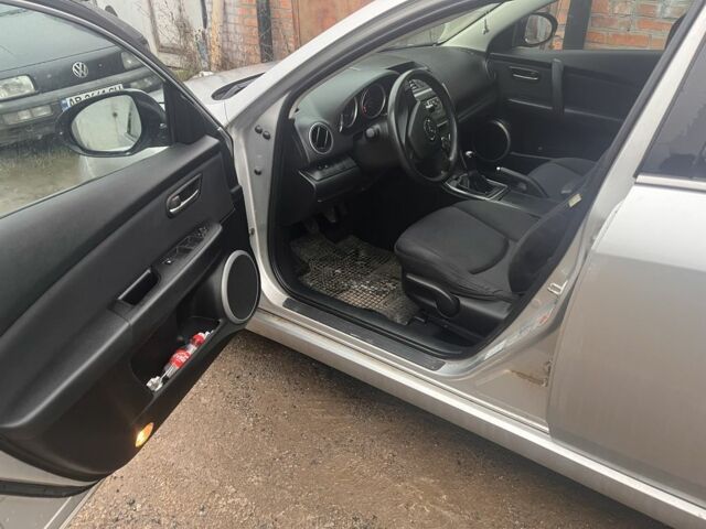 Серый Мазда 6, объемом двигателя 2 л и пробегом 330 тыс. км за 5100 $, фото 5 на Automoto.ua