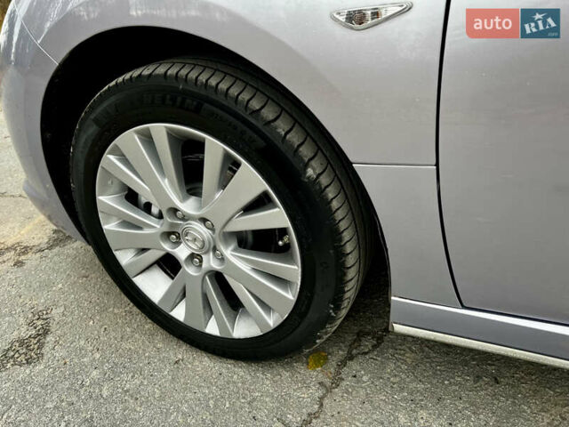 Сірий Мазда 6, об'ємом двигуна 2 л та пробігом 179 тис. км за 7750 $, фото 41 на Automoto.ua