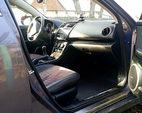 Сірий Мазда 6, об'ємом двигуна 2 л та пробігом 246 тис. км за 7600 $, фото 3 на Automoto.ua