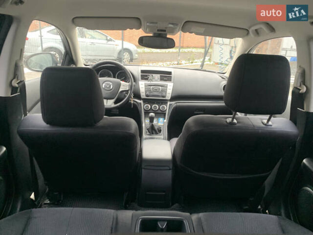 Сірий Мазда 6, об'ємом двигуна 2 л та пробігом 271 тис. км за 5500 $, фото 11 на Automoto.ua