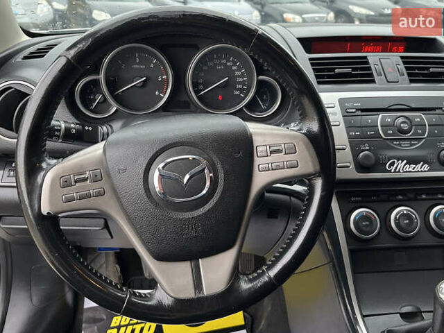 Серый Мазда 6, объемом двигателя 2 л и пробегом 275 тыс. км за 6600 $, фото 9 на Automoto.ua