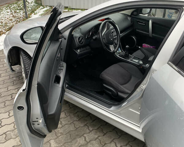 Сірий Мазда 6, об'ємом двигуна 2 л та пробігом 271 тис. км за 5500 $, фото 18 на Automoto.ua