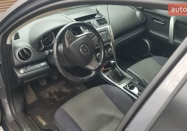 Серый Мазда 6, объемом двигателя 2 л и пробегом 299 тыс. км за 7600 $, фото 10 на Automoto.ua