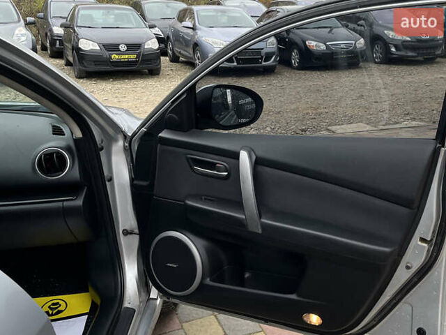 Серый Мазда 6, объемом двигателя 2 л и пробегом 275 тыс. км за 6600 $, фото 19 на Automoto.ua