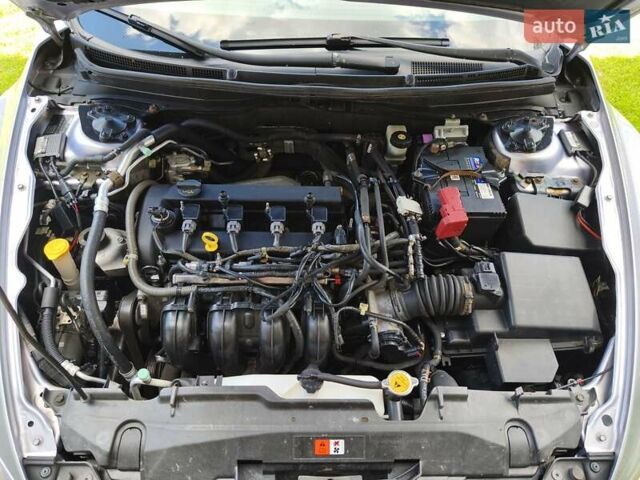 Сірий Мазда 6, об'ємом двигуна 2 л та пробігом 335 тис. км за 7000 $, фото 15 на Automoto.ua