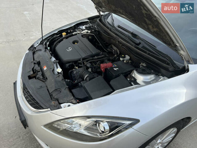 Сірий Мазда 6, об'ємом двигуна 2 л та пробігом 229 тис. км за 7700 $, фото 36 на Automoto.ua