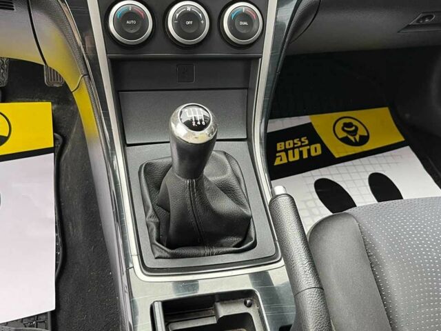 Сірий Мазда 6, об'ємом двигуна 2 л та пробігом 275 тис. км за 6600 $, фото 13 на Automoto.ua