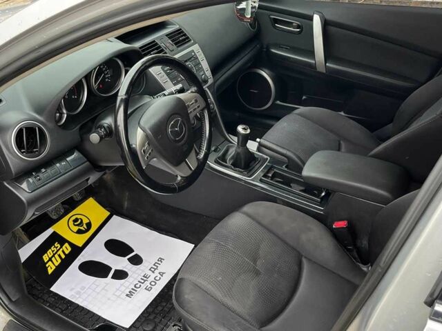 Сірий Мазда 6, об'ємом двигуна 2 л та пробігом 275 тис. км за 6600 $, фото 10 на Automoto.ua