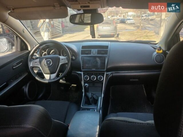 Серый Мазда 6, объемом двигателя 2 л и пробегом 300 тыс. км за 4850 $, фото 8 на Automoto.ua