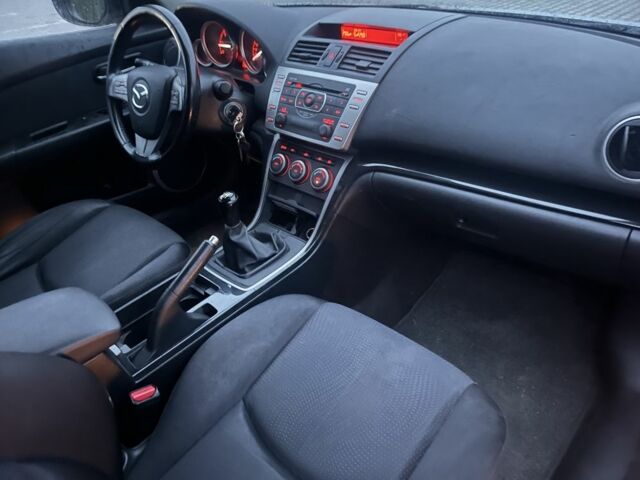 Сірий Мазда 6, об'ємом двигуна 2 л та пробігом 297 тис. км за 5999 $, фото 2 на Automoto.ua