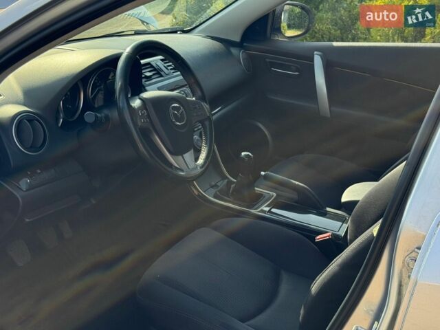 Сірий Мазда 6, об'ємом двигуна 2 л та пробігом 228 тис. км за 5700 $, фото 18 на Automoto.ua