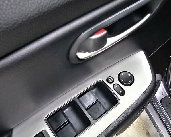 Сірий Мазда 6, об'ємом двигуна 2 л та пробігом 280 тис. км за 5300 $, фото 17 на Automoto.ua