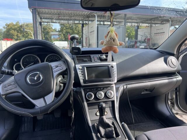 Серый Мазда 6, объемом двигателя 2 л и пробегом 298 тыс. км за 5210 $, фото 3 на Automoto.ua