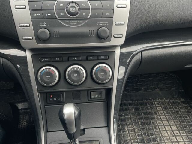 Серый Мазда 6, объемом двигателя 2 л и пробегом 192 тыс. км за 9500 $, фото 15 на Automoto.ua