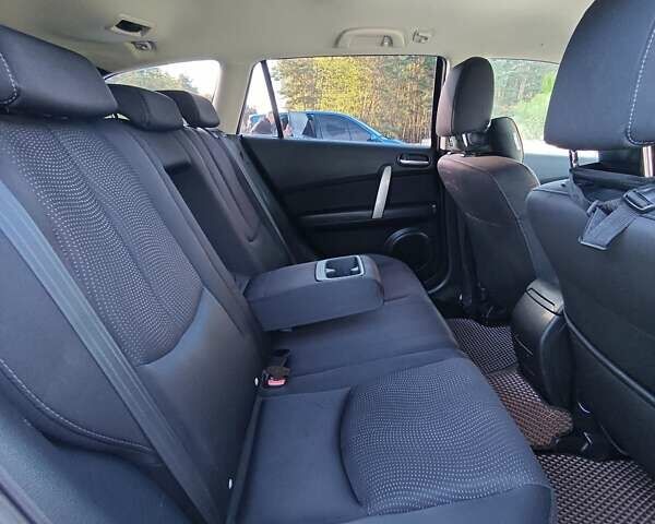 Серый Мазда 6, объемом двигателя 2 л и пробегом 285 тыс. км за 6700 $, фото 26 на Automoto.ua