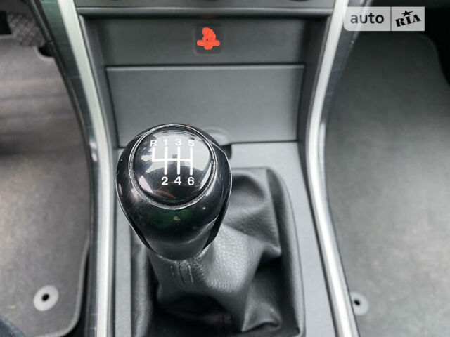 Сірий Мазда 6, об'ємом двигуна 2 л та пробігом 261 тис. км за 6500 $, фото 15 на Automoto.ua
