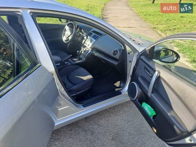 Сірий Мазда 6, об'ємом двигуна 2 л та пробігом 230 тис. км за 7550 $, фото 6 на Automoto.ua