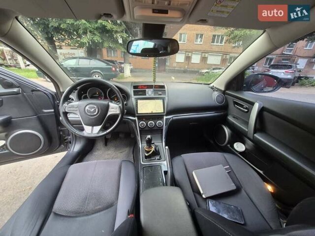 Серый Мазда 6, объемом двигателя 2.18 л и пробегом 318 тыс. км за 5500 $, фото 3 на Automoto.ua