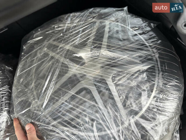 Сірий Мазда 6, об'ємом двигуна 2 л та пробігом 230 тис. км за 8000 $, фото 22 на Automoto.ua