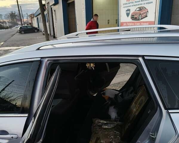 Серый Мазда 6, объемом двигателя 2 л и пробегом 280 тыс. км за 6150 $, фото 15 на Automoto.ua