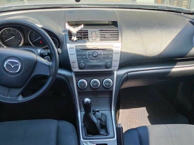 Сірий Мазда 6, об'ємом двигуна 2.2 л та пробігом 200 тис. км за 4999 $, фото 3 на Automoto.ua