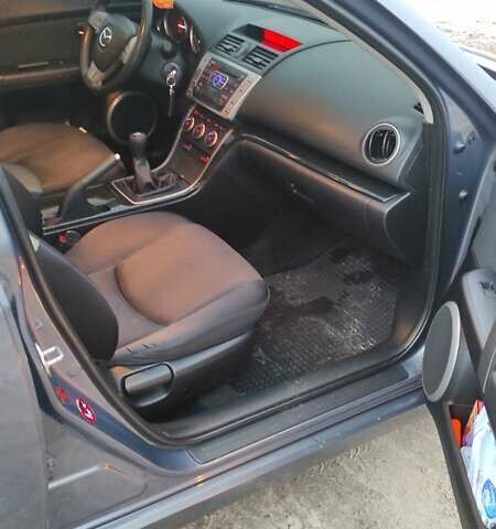 Серый Мазда 6, объемом двигателя 2 л и пробегом 229 тыс. км за 7200 $, фото 6 на Automoto.ua