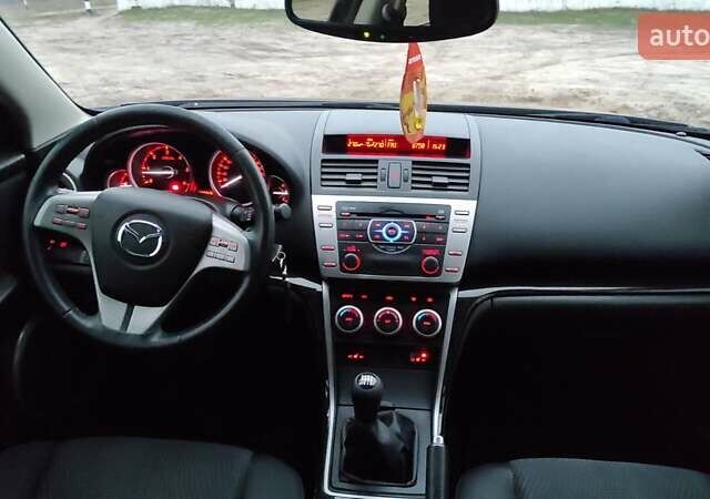 Серый Мазда 6, объемом двигателя 2 л и пробегом 229 тыс. км за 7200 $, фото 7 на Automoto.ua