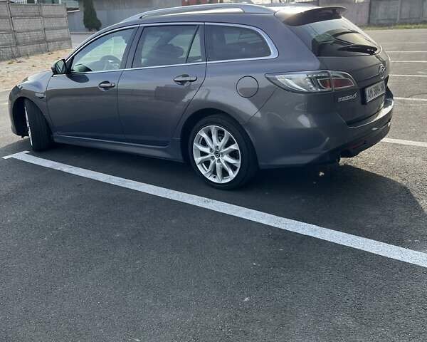 Сірий Мазда 6, об'ємом двигуна 2.18 л та пробігом 305 тис. км за 6999 $, фото 4 на Automoto.ua