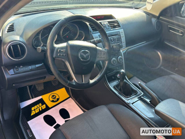 Сірий Мазда 6, об'ємом двигуна 2.2 л та пробігом 253 тис. км за 7600 $, фото 9 на Automoto.ua