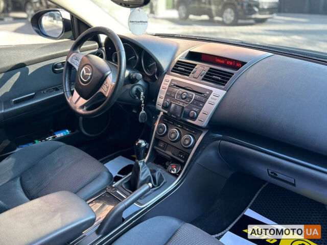 Сірий Мазда 6, об'ємом двигуна 2.2 л та пробігом 253 тис. км за 7600 $, фото 18 на Automoto.ua