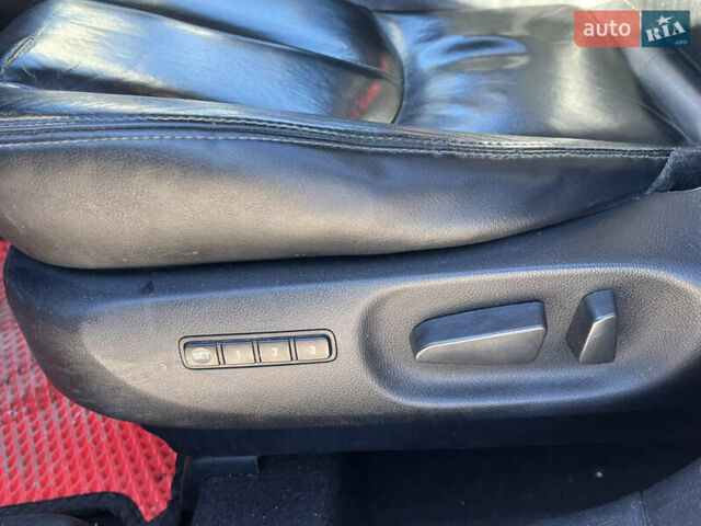 Серый Мазда 6, объемом двигателя 2 л и пробегом 295 тыс. км за 5200 $, фото 9 на Automoto.ua