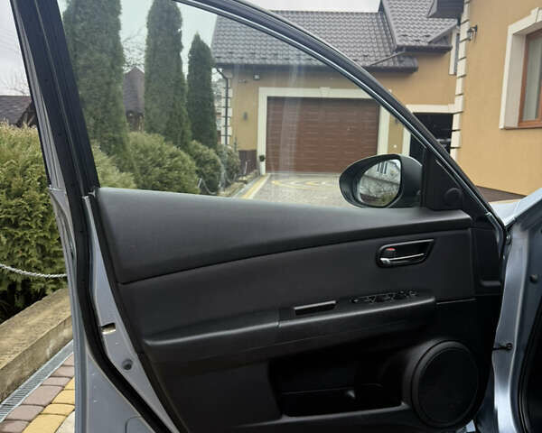 Сірий Мазда 6, об'ємом двигуна 2.2 л та пробігом 240 тис. км за 7250 $, фото 11 на Automoto.ua