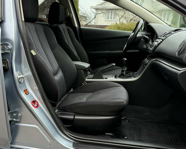 Сірий Мазда 6, об'ємом двигуна 2.2 л та пробігом 240 тис. км за 7250 $, фото 24 на Automoto.ua