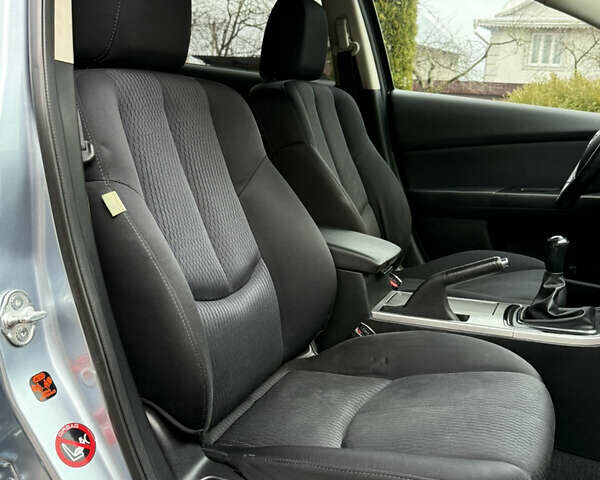 Сірий Мазда 6, об'ємом двигуна 2.2 л та пробігом 240 тис. км за 7250 $, фото 25 на Automoto.ua