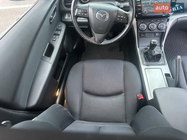 Сірий Мазда 6, об'ємом двигуна 2.2 л та пробігом 239 тис. км за 8250 $, фото 19 на Automoto.ua
