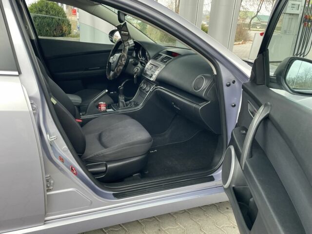 Серый Мазда 6, объемом двигателя 2 л и пробегом 276 тыс. км за 3410 $, фото 17 на Automoto.ua