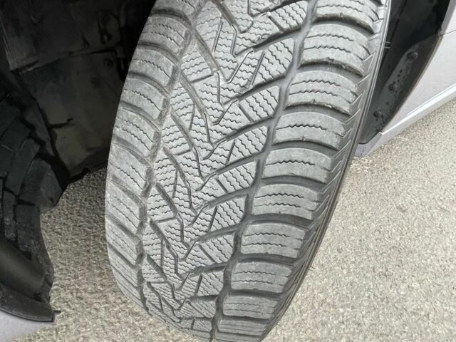 Серый Мазда 6, объемом двигателя 2 л и пробегом 276 тыс. км за 3410 $, фото 22 на Automoto.ua