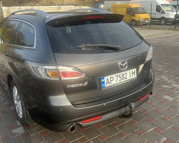 Сірий Мазда 6, об'ємом двигуна 2 л та пробігом 221 тис. км за 8100 $, фото 4 на Automoto.ua