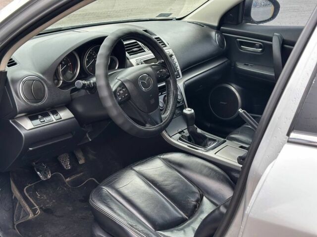 Мазда 6 2010 в Харькове на Automoto.ua Серый Мазда 6, объемом двигателя 2.2 л и пробегом 123 тыс. км за 3000 $, фото 4 на Automoto.ua